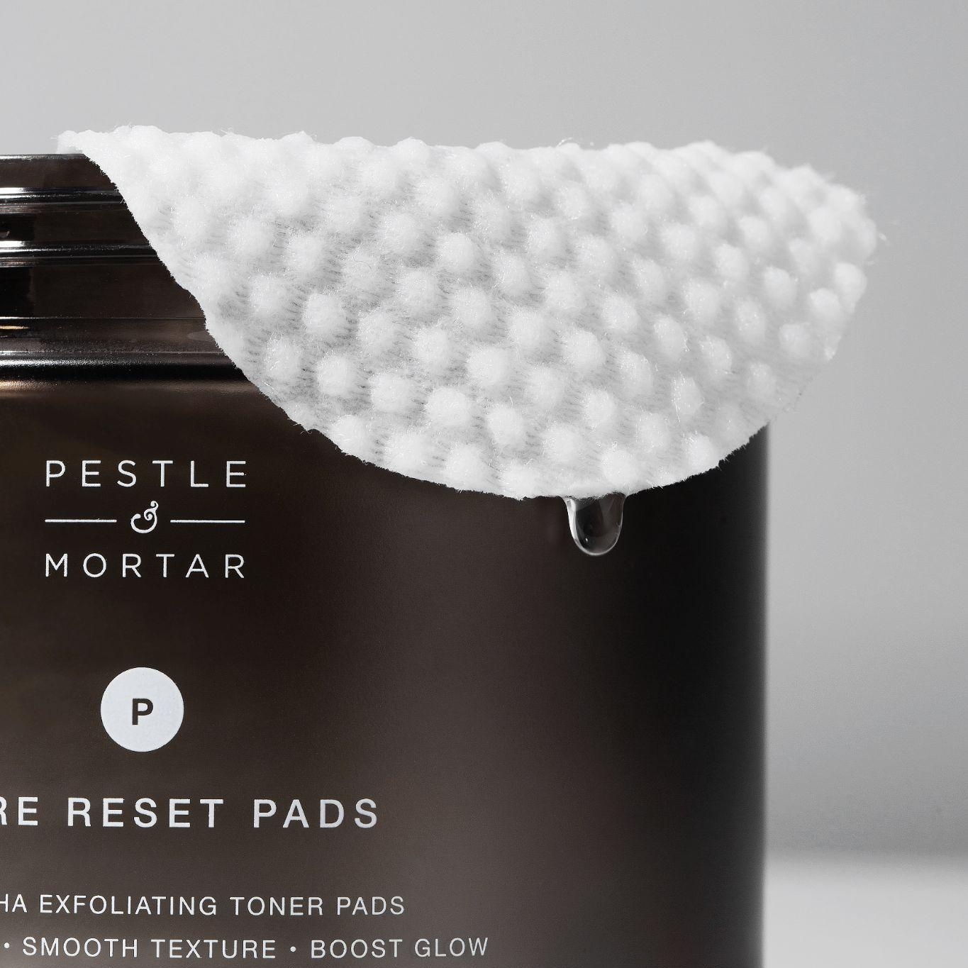 Detail texturovaného tonerového tampónu Pore Reset Pads