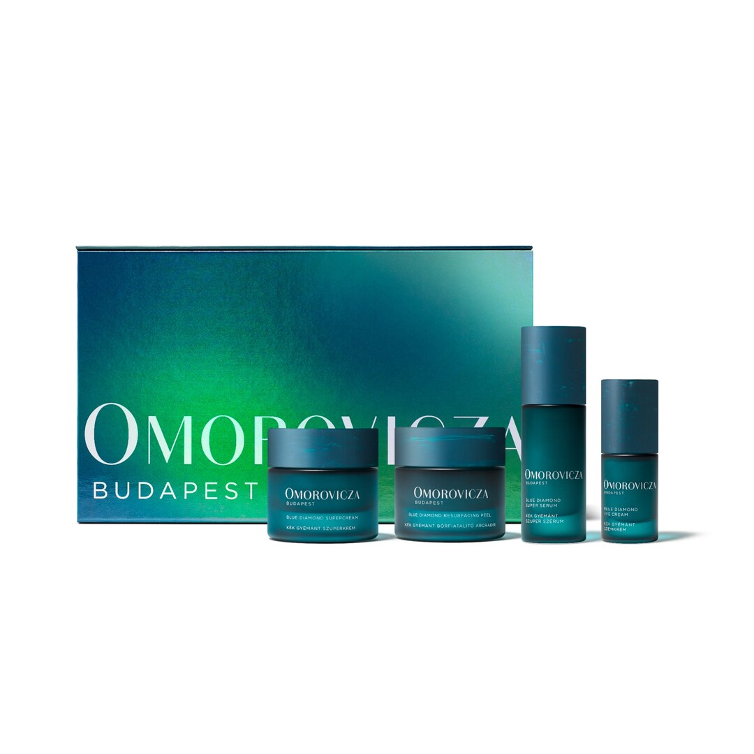Dárková sada Omorovicza Blue Diamond rituál (The Blue Diamond Ritual) se čtyřmi produkty v plném balení