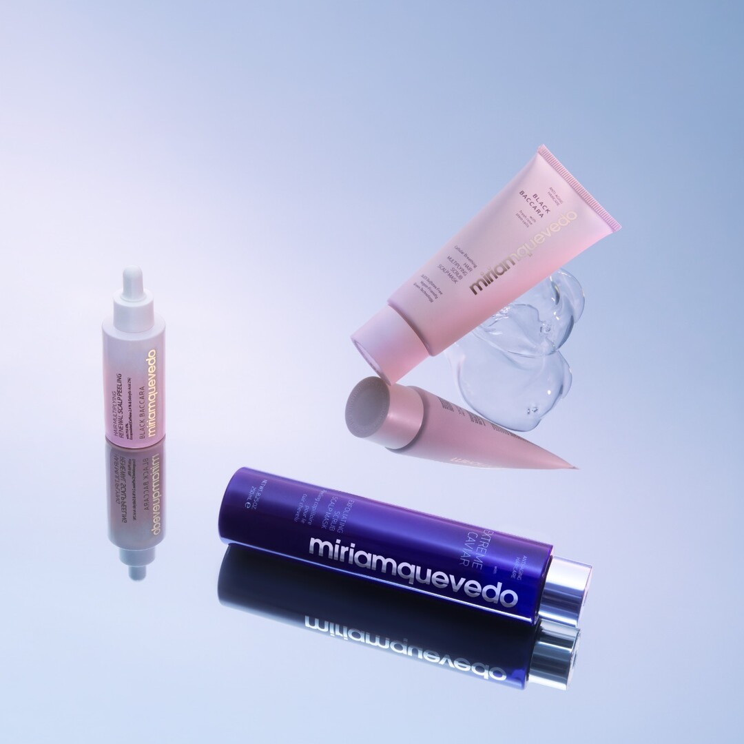 Vlasový rituál Miriam Quevedo s Black Baccara Renewal Scalp Peeling